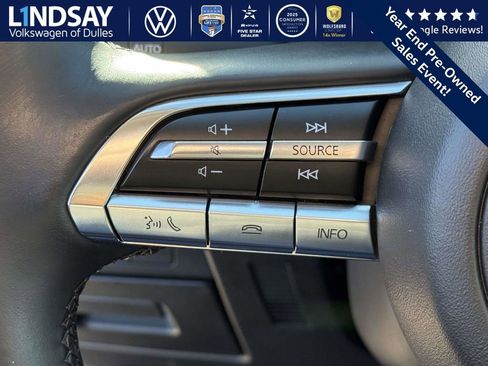 Used 2022 MAZDA MAZDA3 s image 21