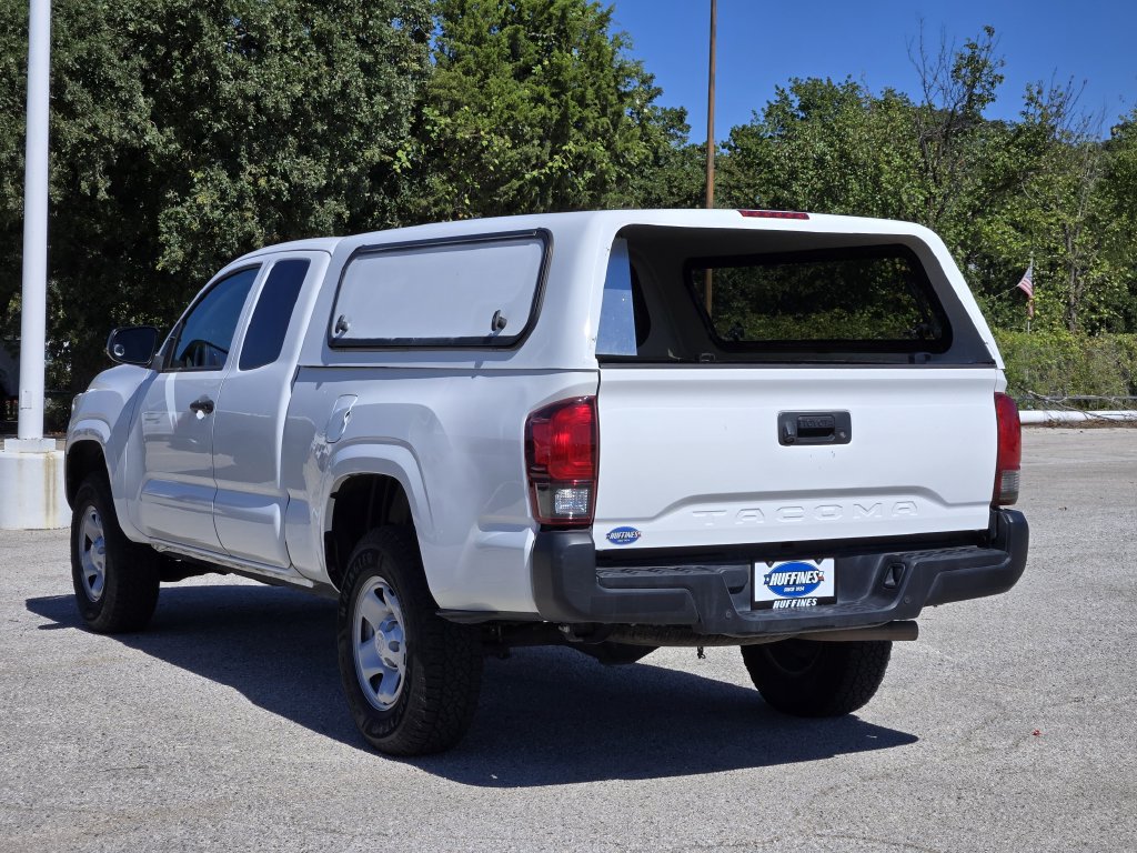 Used 2023 Toyota Tacoma SR RWD image 5