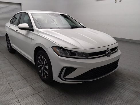 Used 2025 Volkswagen Jetta S FWD image 13