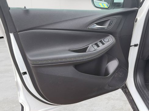 Used 2024 Buick Encore GX Preferred w/ Comfort Package FWD image 12