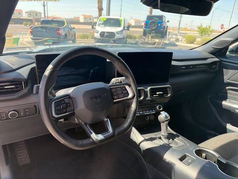 Used 2024 Ford Mustang Coupe RWD image 11