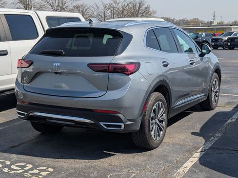 Used 2025 Buick Envision Preferred image 3