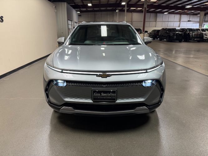 Used 2024 Chevrolet Equinox EV LT AWD/4WD image 6