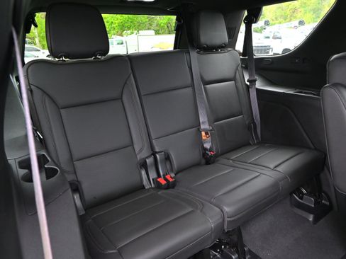 Used 2021 Chevrolet Tahoe High Country image 12