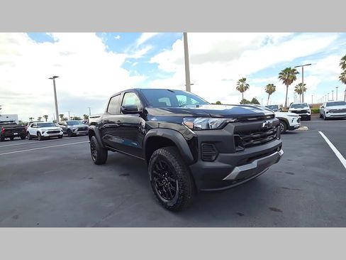 New 2026 Chevrolet Colorado Trail Boss AWD/4WD image 23