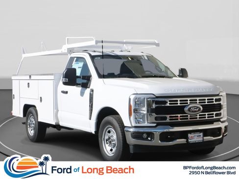 Used 2024 Ford F350 XL w/ XL Chrome Package image 1