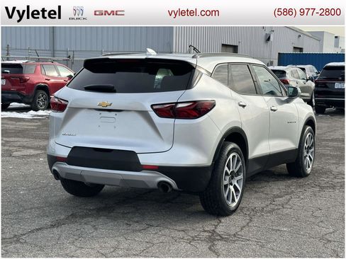 Used 2020 Chevrolet Blazer LT image 3