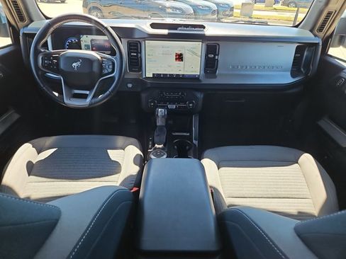 Used 2023 Ford Bronco Outer Banks image 17