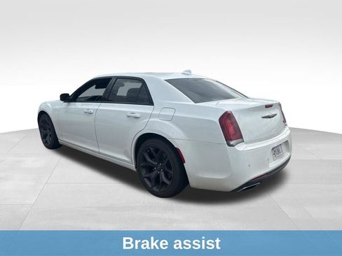 Used 2022 Chrysler 300 S RWD image 13
