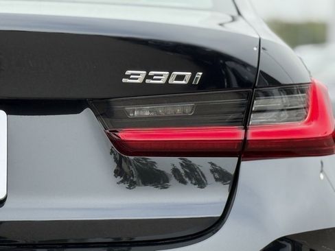 New 2026 BMW 330i Sedan w/ Premium Package image 14