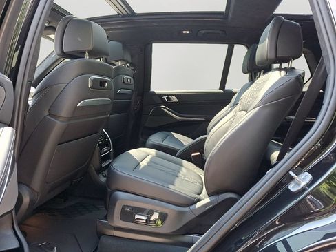 Used 2026 BMW X7 M60i AWD/4WD image 8