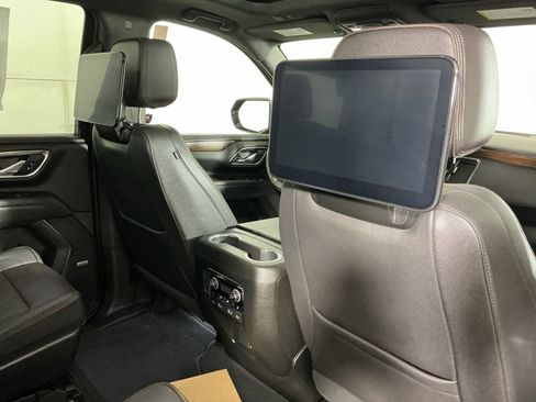 Used 2023 Chevrolet Tahoe High Country w/ Advanced Technology Package AWD/4WD image 21
