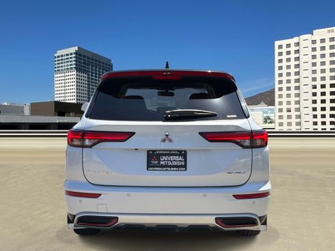 Used 2024 Mitsubishi Outlander Ralliart AWD/4WD image 4