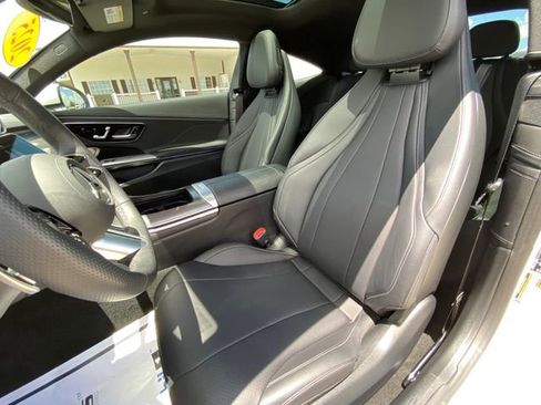 Used 2025 Mercedes-Benz CLE 300 4MATIC Coupe image 12