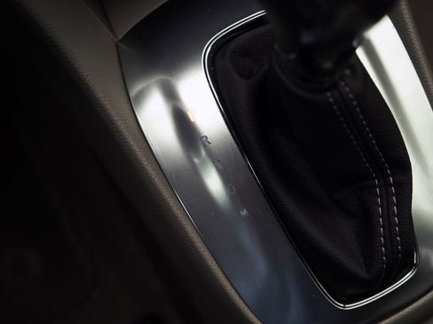 Used 2015 Buick Encore Convenience image 27