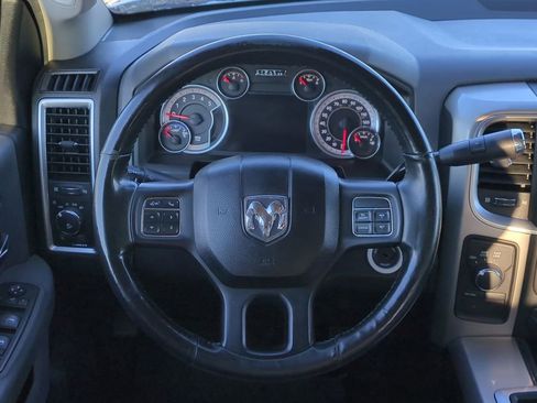 Used 2015 RAM 2500 Big Horn image 27