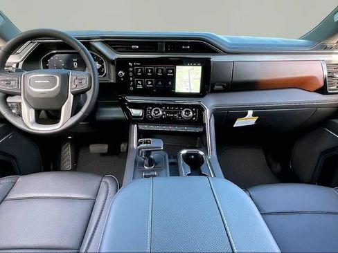 New 2026 GMC Sierra 1500 Denali w/ Denali Reserve Package AWD/4WD image 6