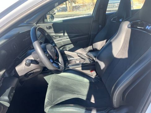 Used 2023 Hyundai Elantra N image 13