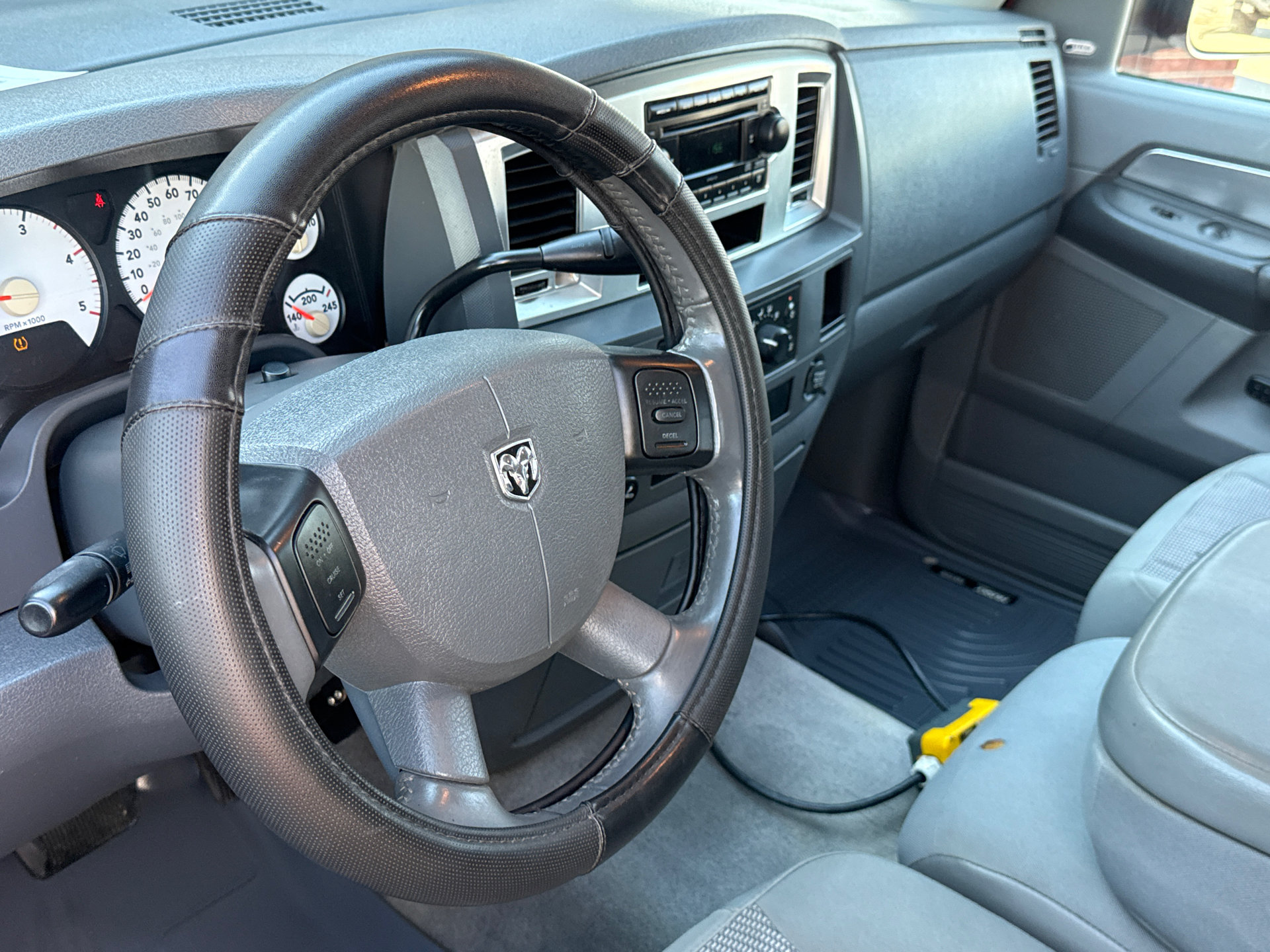 Used 2009 Dodge Ram 2500 Truck SLT w/ Popular Equipment Group AWD/4WD image 19