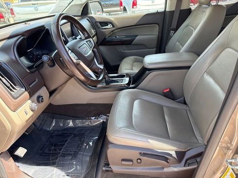 Used 2015 GMC Canyon SLT image 24