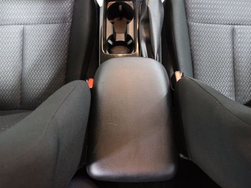 Used 2023 Mitsubishi Eclipse Cross LE image 28