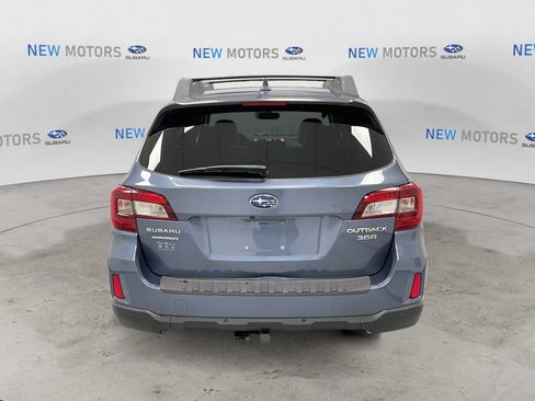 Used 2017 Subaru Outback 3.6R Limited AWD/4WD image 3