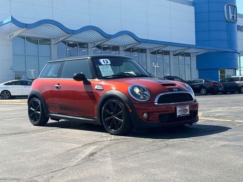Used 2013 MINI Cooper S FWD image 3