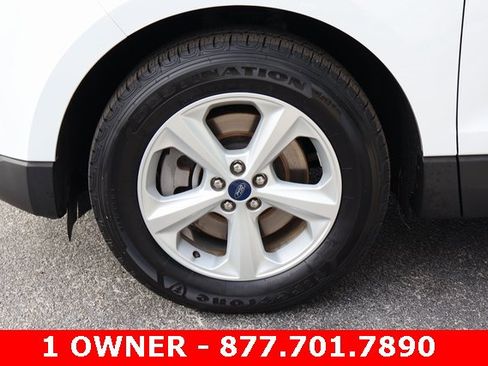 Used 2021 Ford Edge SE image 8