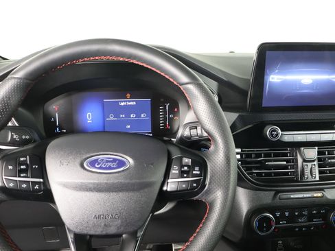 Used 2024 Ford Escape ST-Line image 16