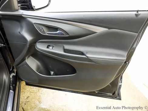 Used 2024 Buick Envista Avenir image 22