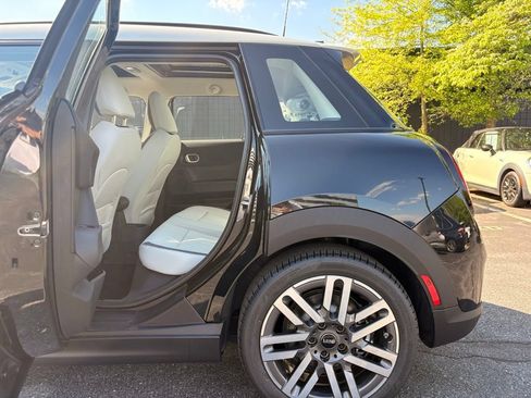 New 2026 MINI Cooper S FWD image 21