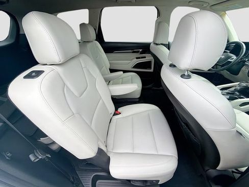Used 2021 Kia Telluride S FWD image 29