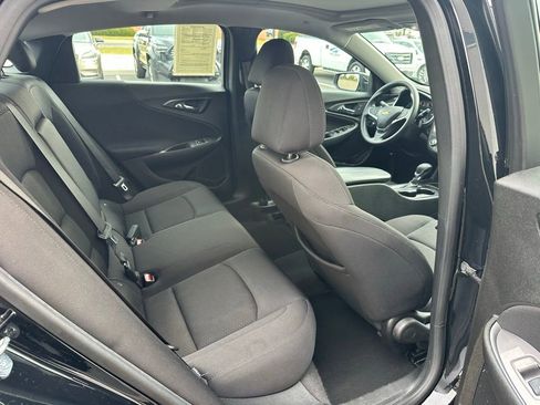 Used 2023 Chevrolet Malibu LT image 11