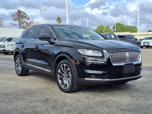 Certified 2023 Lincoln Nautilus Reserve AWD/4WD image 20