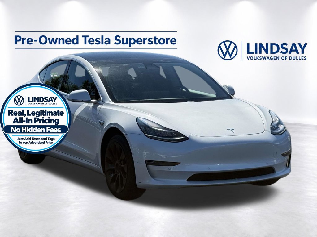 Used 2020 Tesla Model 3 Standard Range Plus RWD image 1