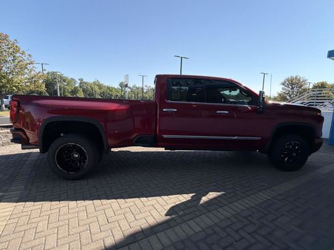 Used 2026 Chevrolet Silverado 3500 High Country w/ High Country Premium Package AWD/4WD image 6
