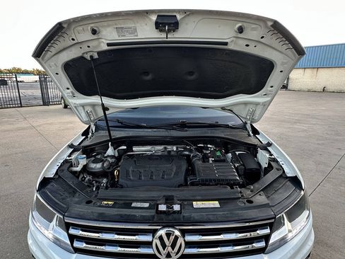 Used 2021 Volkswagen Tiguan S FWD image 35