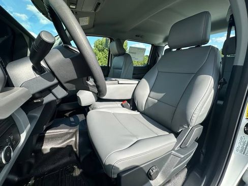 New 2026 Ford F250 XL w/ FX4 Off-Road Package AWD/4WD image 18