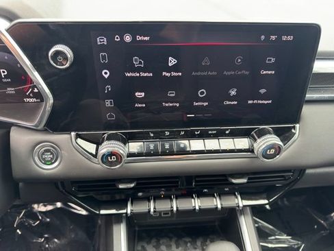 Certified 2025 GMC Canyon Elevation w/ Convenience Package AWD/4WD image 17