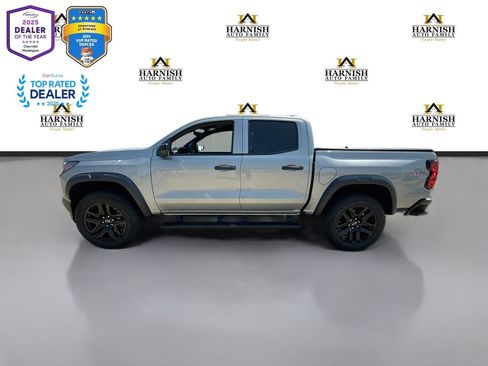 Used 2023 Chevrolet Colorado Trail Boss w/ Advanced Trailering Package AWD/4WD image 2