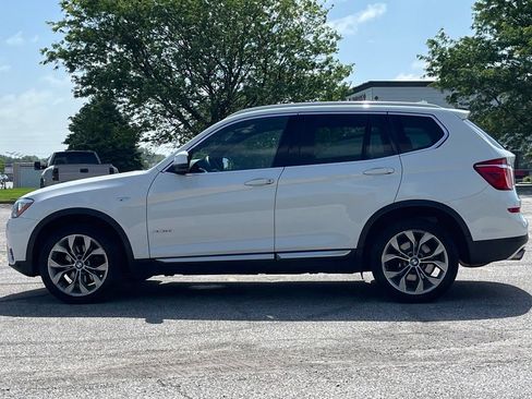 Used 2017 BMW X3 xDrive28i AWD/4WD image 4