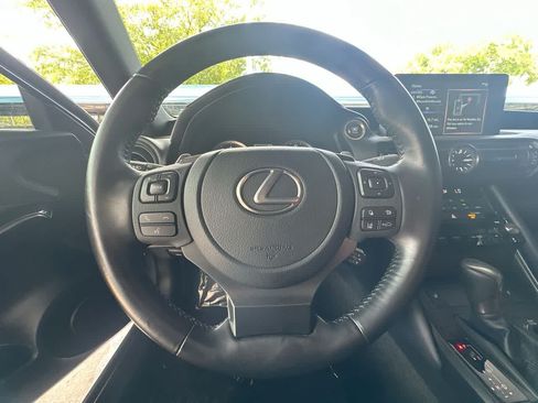 Used 2024 Lexus IS 350 F Sport RWD image 15