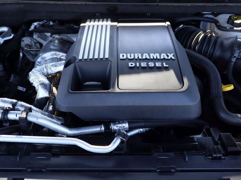 Used 2023 GMC Yukon SLE image 31