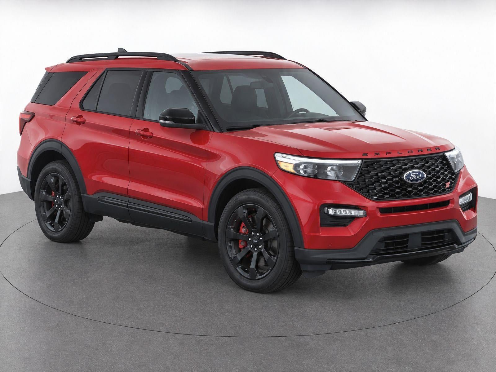 Used 2024 Ford Explorer ST w/ Equipment Group 401A AWD/4WD image 2