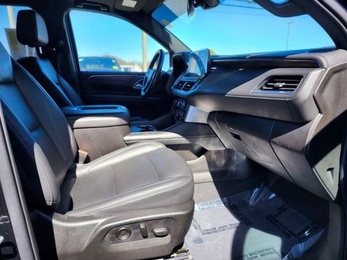 Used 2021 Chevrolet Tahoe LT w/ LT Signature Package AWD/4WD image 9