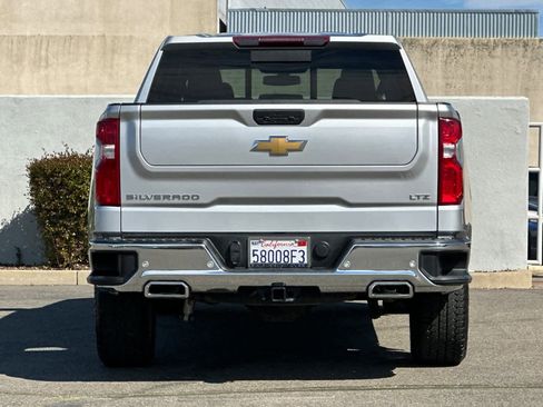 Used 2021 Chevrolet Silverado 1500 LTZ image 8