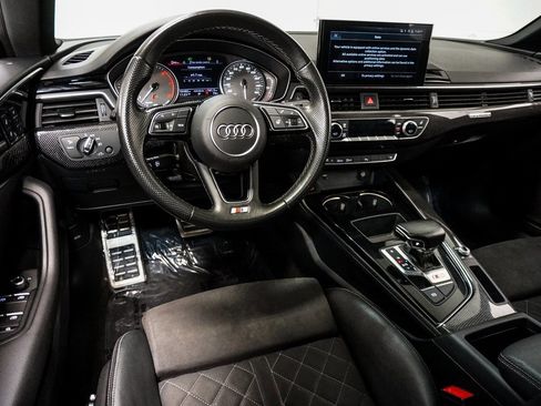 Used 2022 Audi S5 Premium image 16