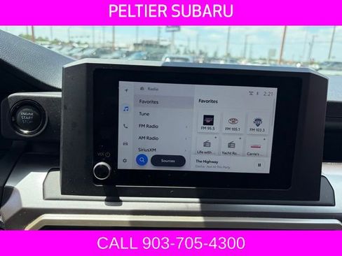 Used 2025 Toyota Tacoma SR5 AWD/4WD image 9