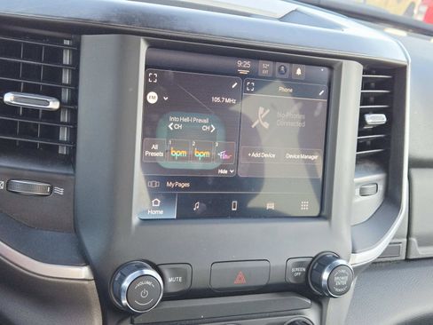 Used 2024 RAM 2500 Big Horn w/ Bed Utility Group image 28