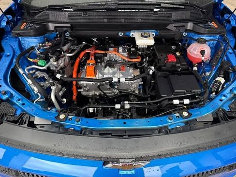 New 2026 Chevrolet Equinox EV LT image 21